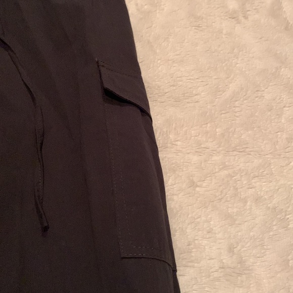 Black jogger pants - Picture 3 of 3